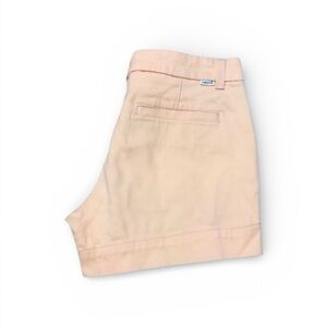 Levi’s Classic Chino 4” Short in Peach Size 25